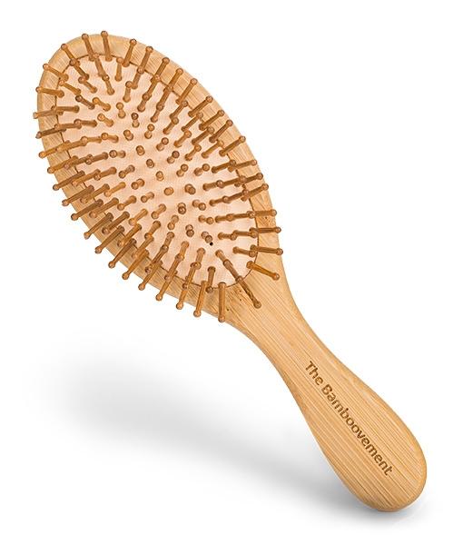 Cepillo para el pelo de bambú Ovalado púas redondeadas.